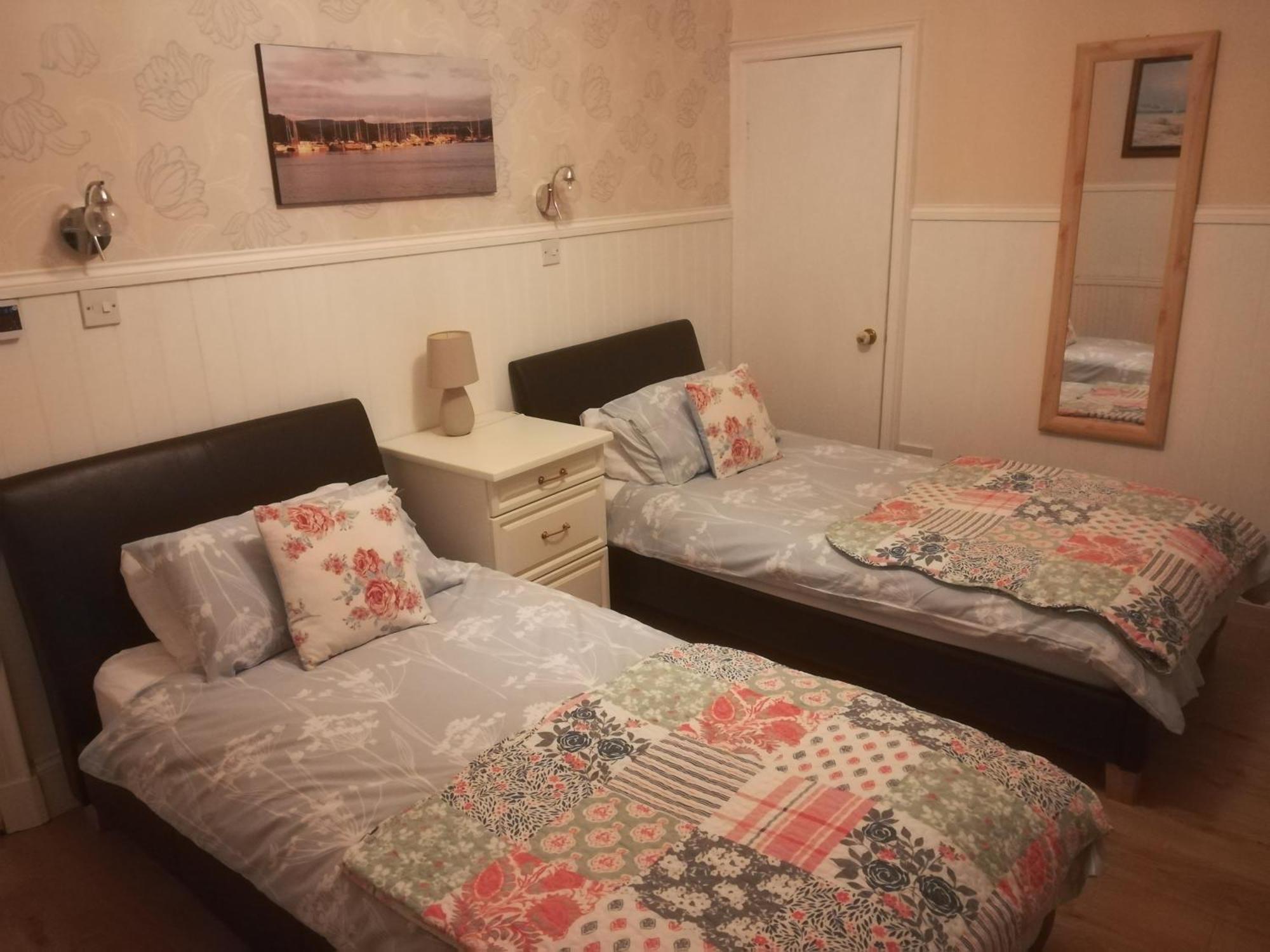阿瑟斯通住宿加早餐旅馆 因弗内斯 外观 照片